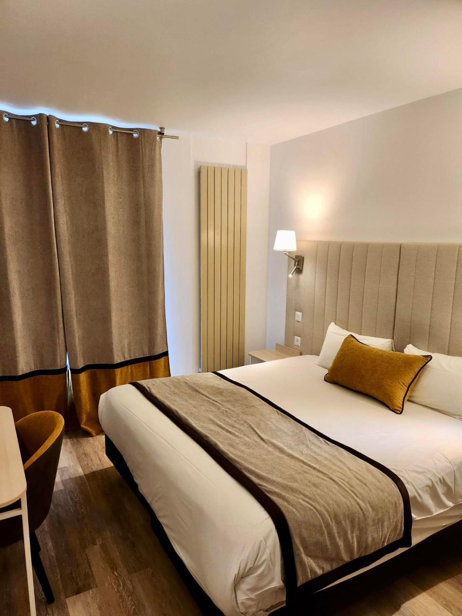 Hotel Derby Eiffel Parijs Buitenkant foto
